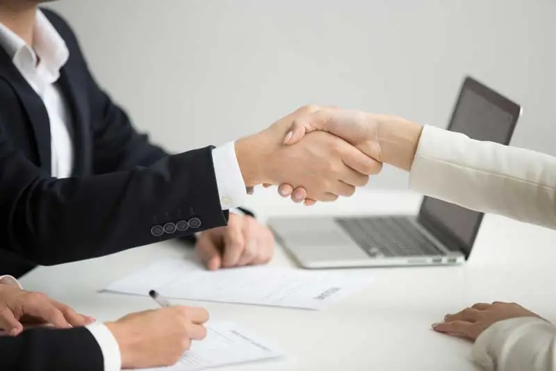 كيف تكون موظف hr ناجح